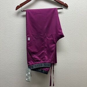 Women’s Eon Scrubs Bottoms